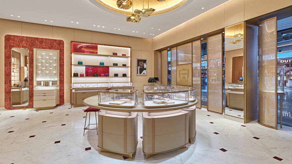Cartier butik vitrin — koleksiyon detay · PAM İstanbul.