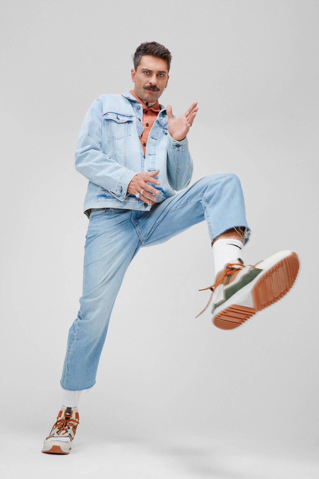 onur tuna 6
