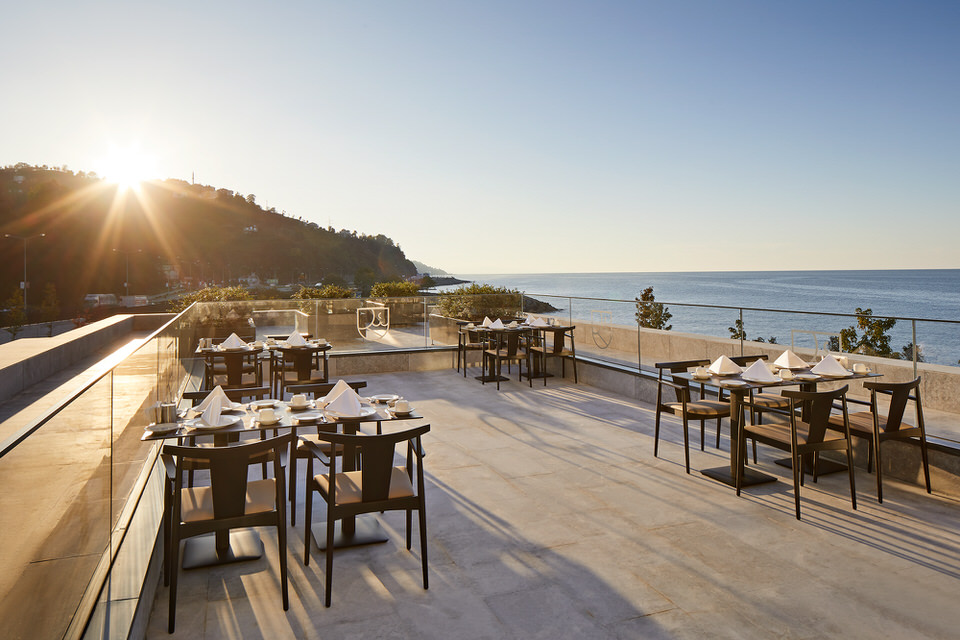 Ricosta Hotel —  Ad 1199 Copy