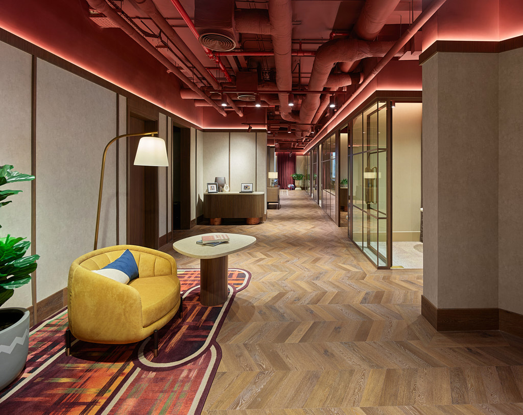 Sedat Yamak — Architecture Photography — Dubai Office Modern Architecture Photography Interior 4.