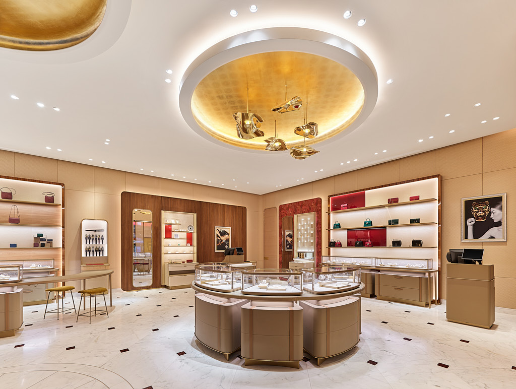 Sedat Yamak — Architecture Photography — Istanbul Store Modern Architecture Photography Cartier Exterior 1.