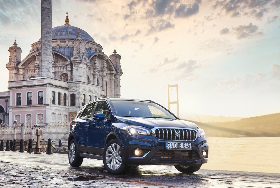 Suzuki S-Cross