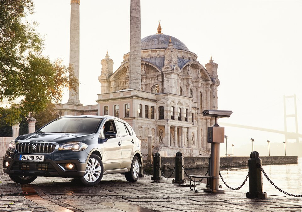 Suzuki S-Cross detay